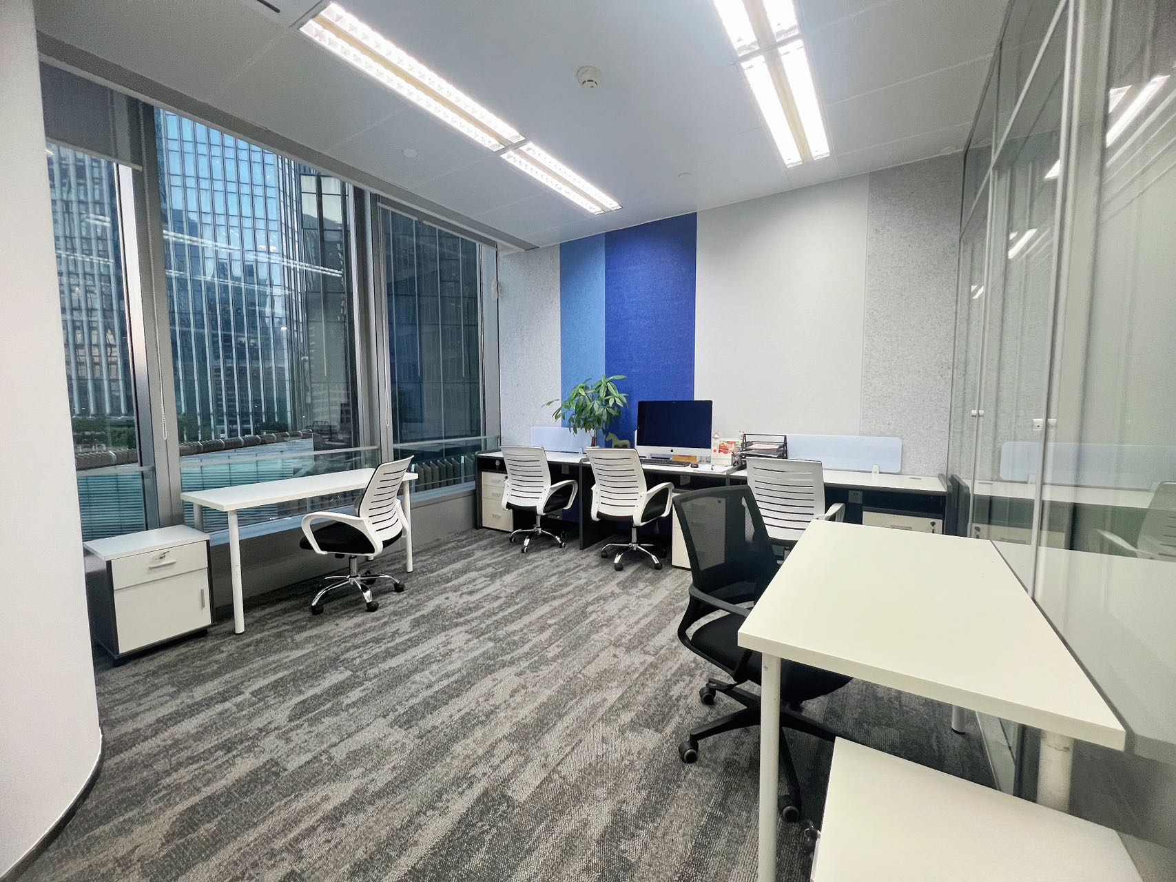 广州天河区环球都会共享工位