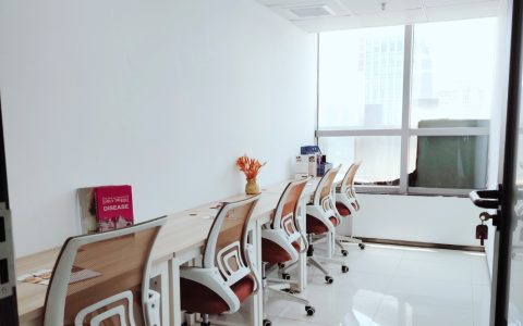 北京朝阳区霄云里靠窗5人间