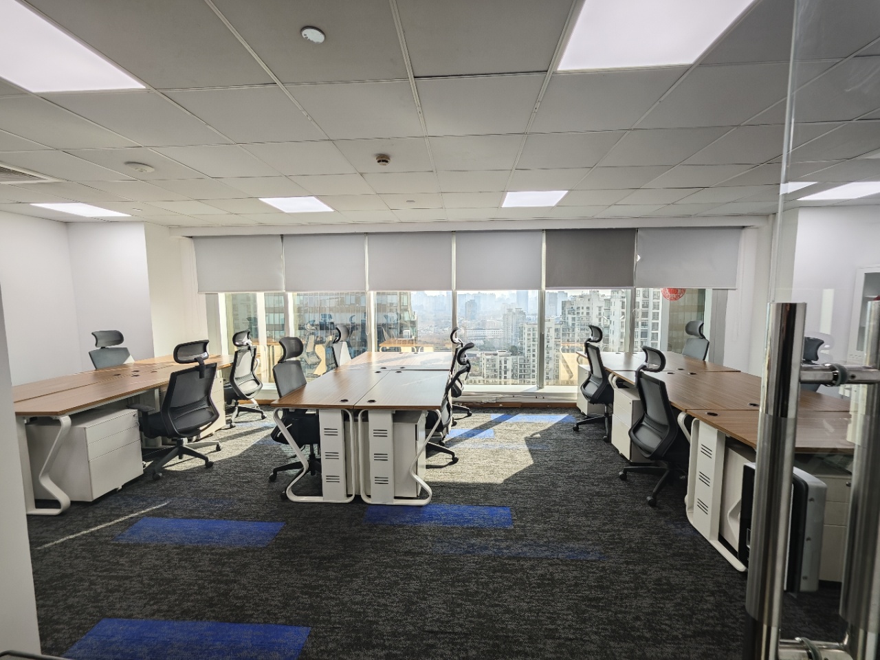 深圳共享办公逆势增长37%，创业者“逃离”高租金CBD