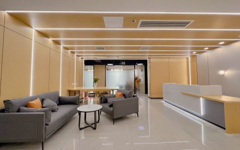 上海双地铁交汇口精装共享办公空间 | 人均1200元/月起 | 租工位送注册地址