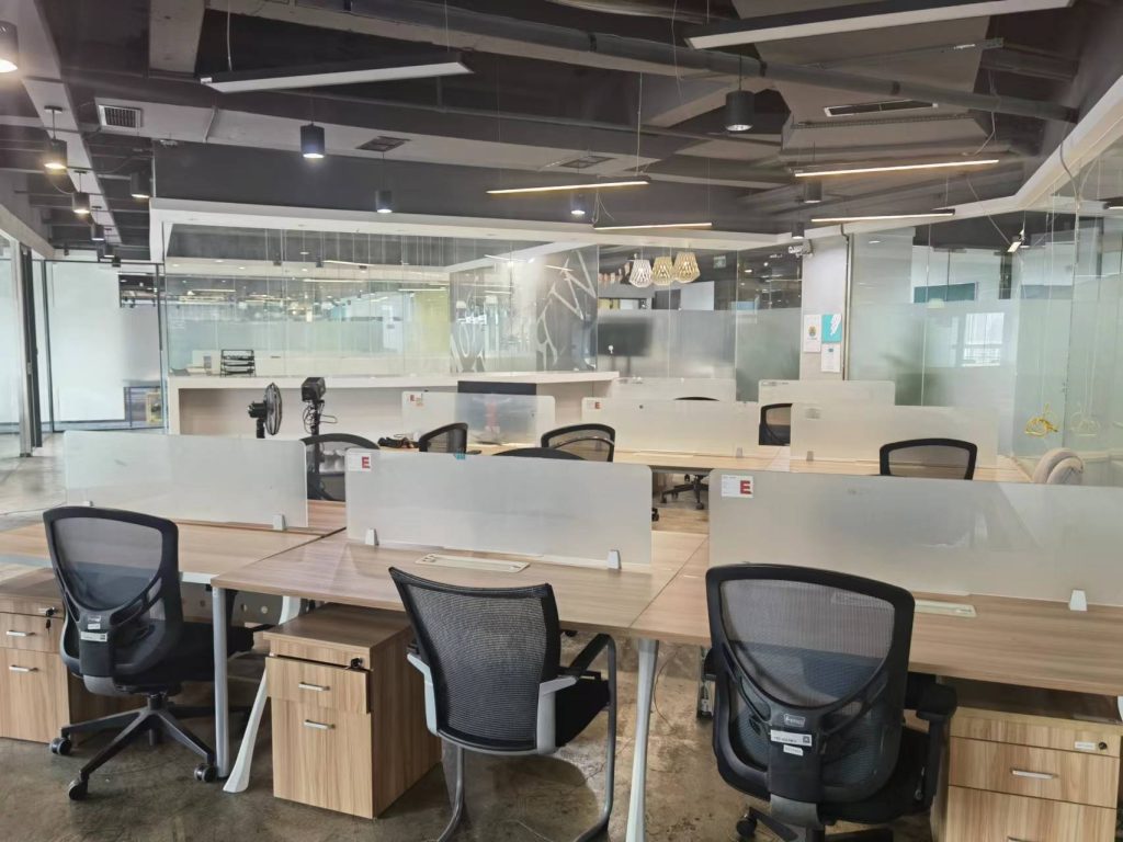 成都高新区府城大道WORK+联合办公-开放式工位800元/月起(近市一医院地铁)