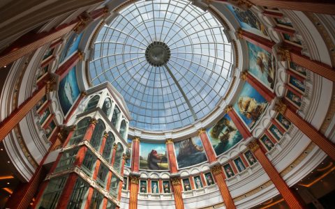 普陀环球港A座精装办公间 | 6工位拎包入驻·含网络物业