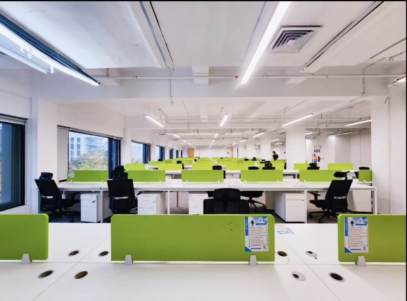 抢占张江科创高地！1396.19㎡灵动空间，2.5元/天/㎡起，解锁高效办公新体验