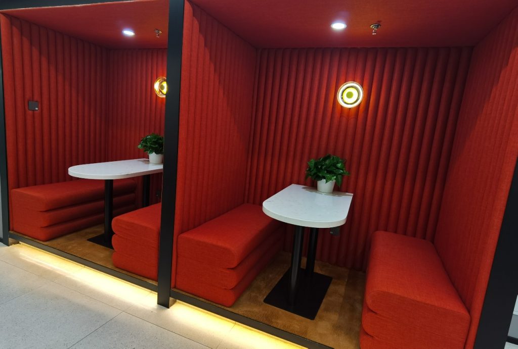 环球金融中心地铁金台夕照站丨自持共享办公BCos丨5人间7500/月丨精装全配拎包入驻